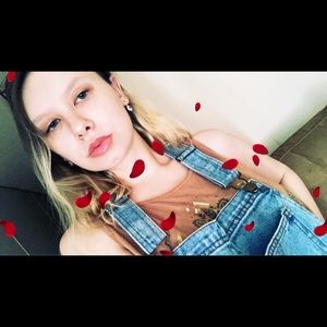 Meet your Posher, Abagail